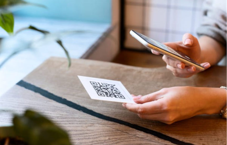 Quishing : l'arnaque au QR code qui piège vos équipes